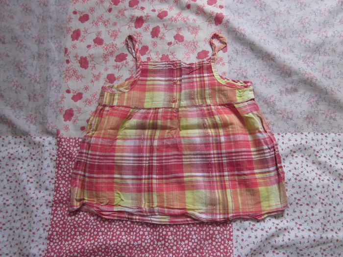 Blouse sans manches été 6 mois - photo numéro 2
