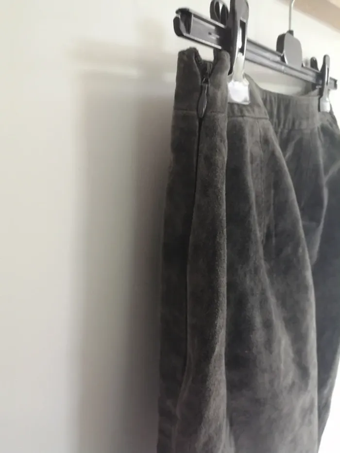 Jupe en cuire grain de malice gris anthracite - photo numéro 4