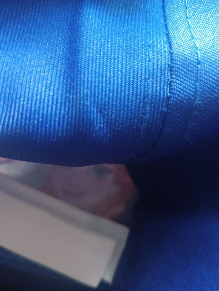 Casquette DISNEY La Reine Des Neiges taille 52 🎁 Neuf - photo numéro 3