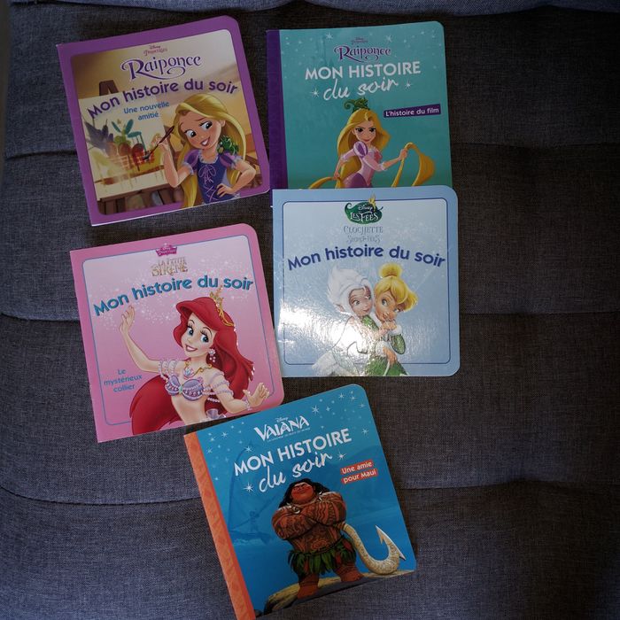 Lot de 5 livres Disney