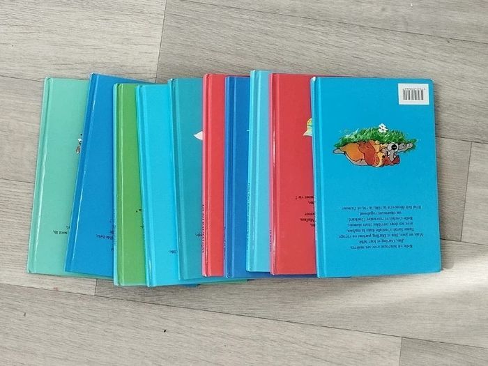 Lot de 10 tomes Disney club du livre années 1999 à 2004 L094  7607046758 - photo numéro 4