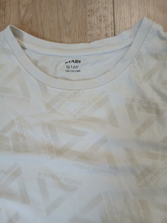 Tee-shirt avec motif - photo numéro 2