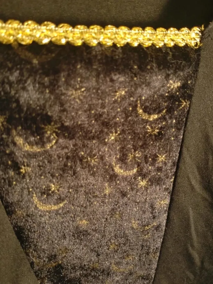 Déguisement robe fille sorcière ou magicienne Halloween taille 8 ans - photo numéro 3