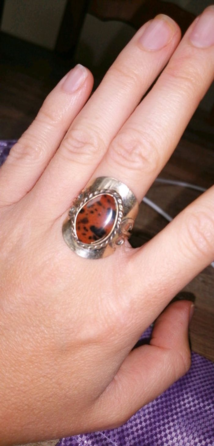 Bague pierre
