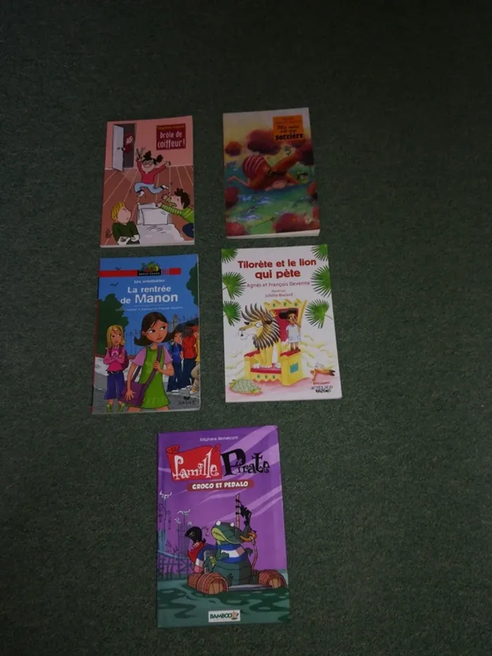 Lot de 5 romans édition Lire c'est partir, Actes Sud junior, Ratus poche,Bamboo