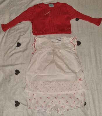 Ensemble blanc et rouge 3 mois