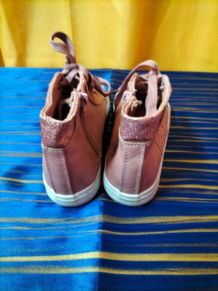 Chaussures pointure 36 - photo numéro 2