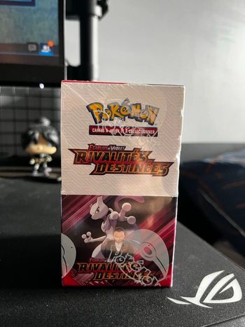Demi display rivalité destiné 