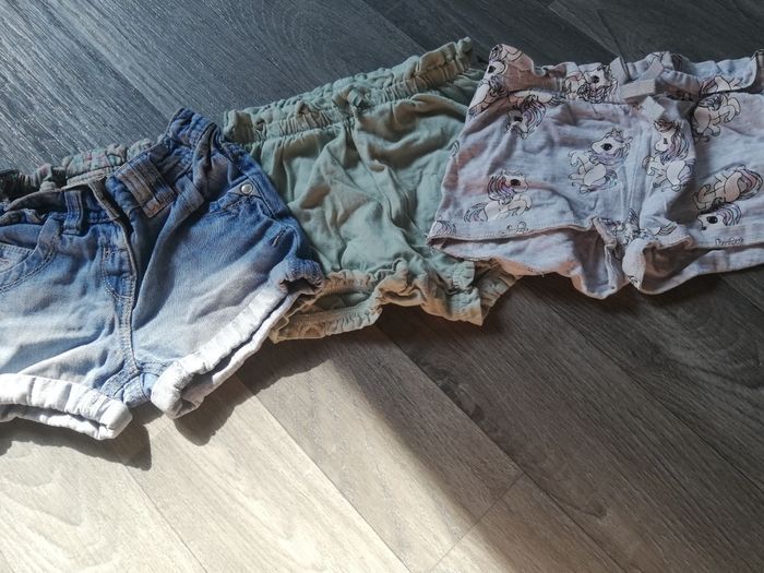 Lot de shorts 24 mois