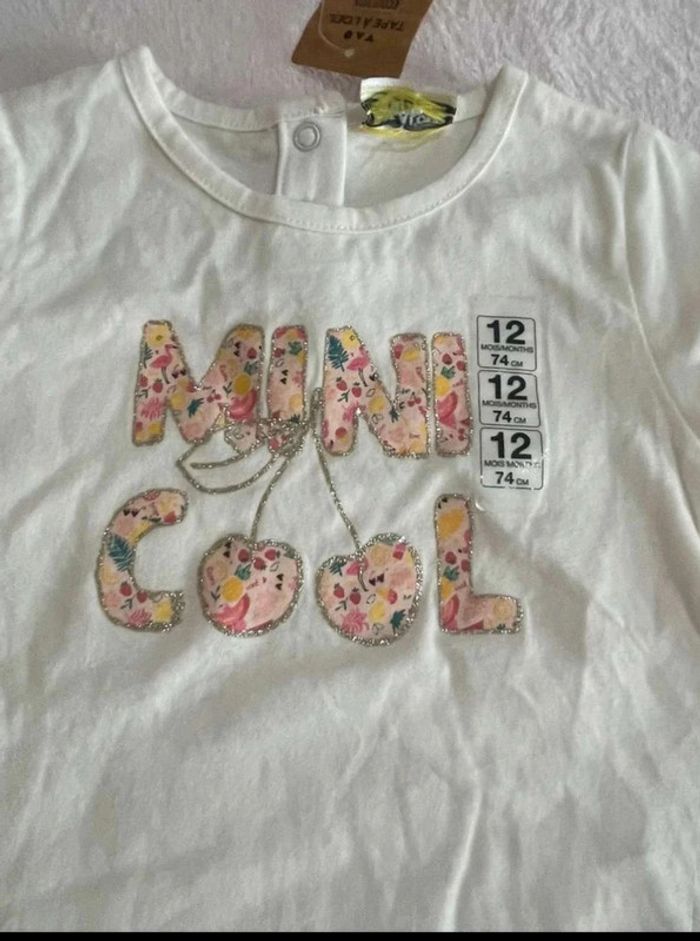 T-shirt neuf tao 12 mois - photo numéro 2