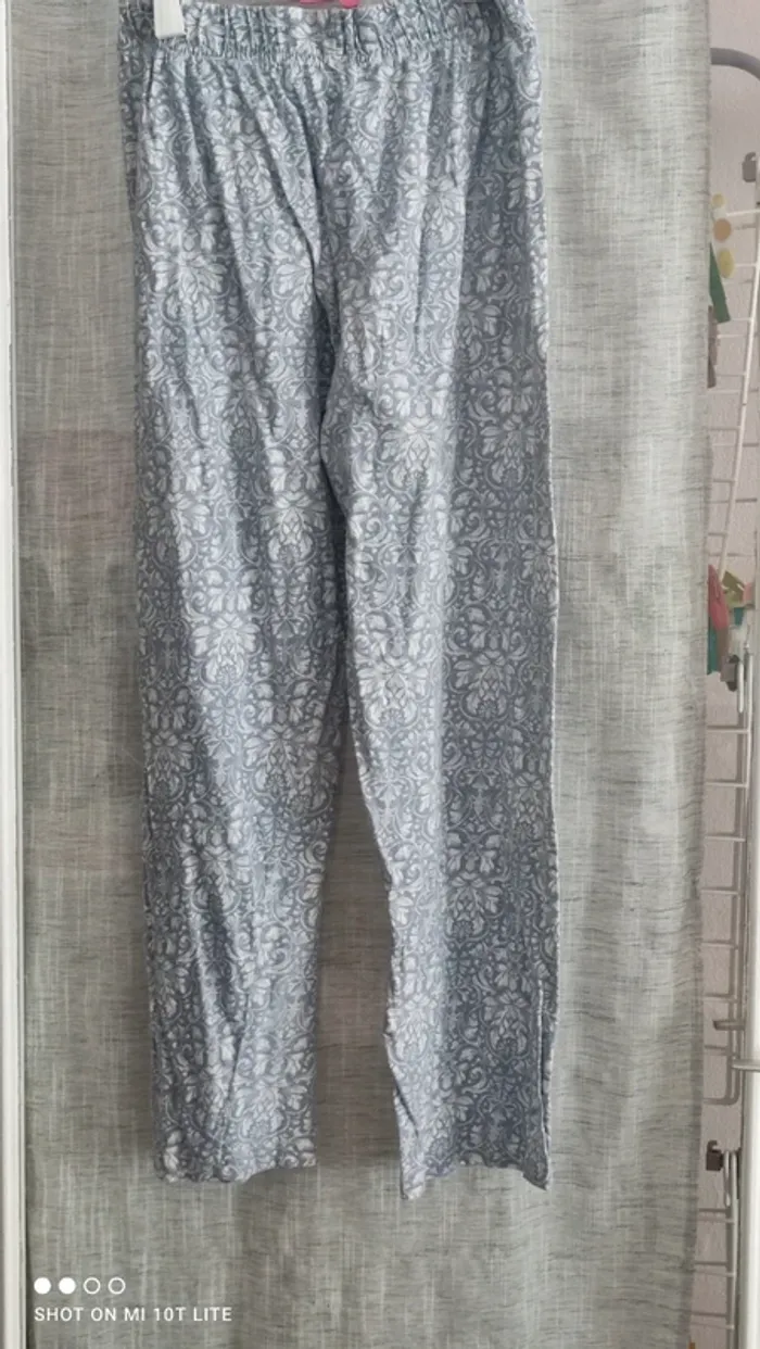 Pantalon de pyjama bleu et blanc love to lounge - photo numéro 3