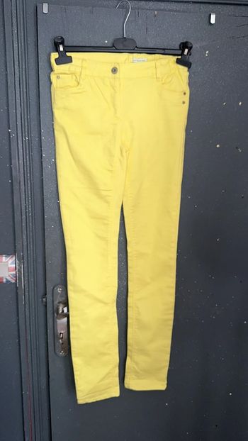 Slim orchestra jaune taille 14 ans