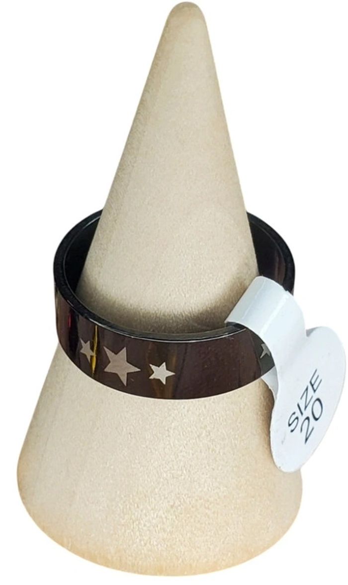 Bague noire étoiles