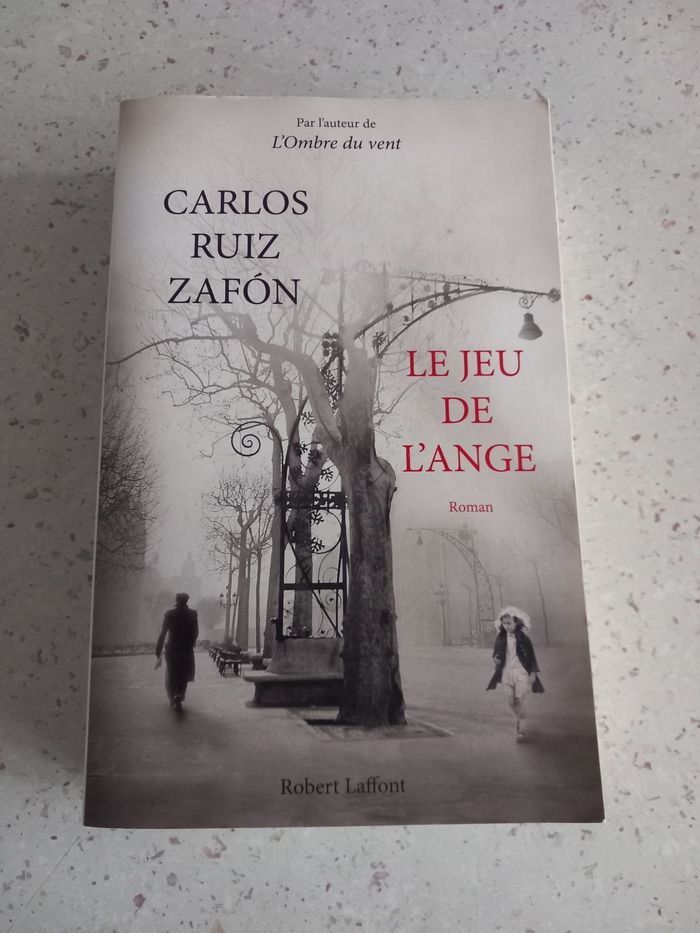 Livre "Le jeu de l'ange"de Carlos Ruiz Zafon