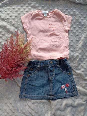 Ensemble t-shirt manches courtes et jupe en jean