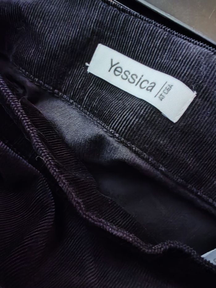 Jupe noire velours - photo numéro 5