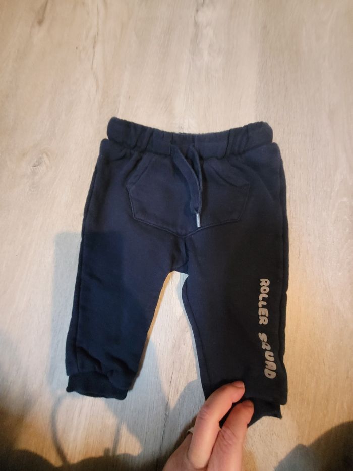 Lot Pantalons hiver bébé 9 moiS - photo numéro 8