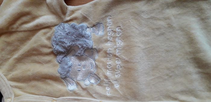 Pyjama jaune et gris "Verbaudet" - photo numéro 2