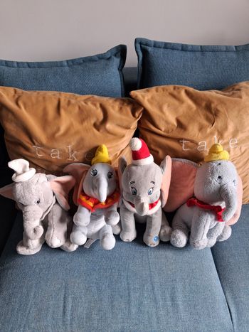 Lot de peluches Disney Dumbo