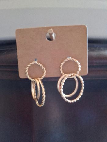 Boucles d'Oreilles Dorées Doubles Anneaux Torsadés - Style Bohème Chic
