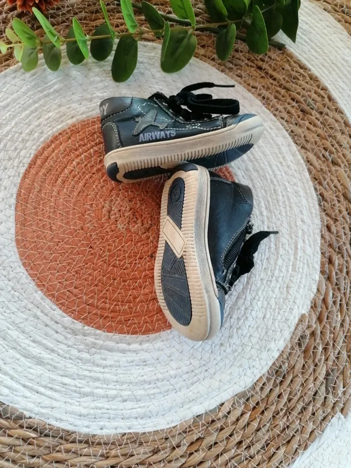 Chaussures bleu marine - Pointure 20 - photo numéro 3