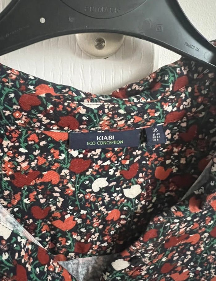 Robe à fleurs marron Kiabi taille 38 - photo numéro 2