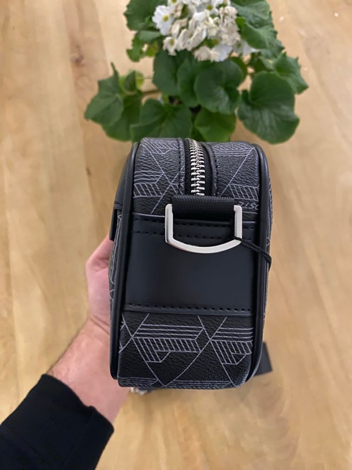 Sacoche Lacoste - photo numéro 8