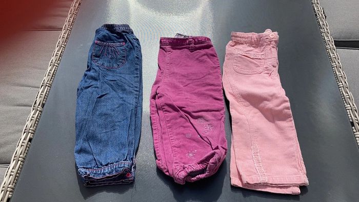 Lot ensemble pantalon jean vêtement fille enfant taille 24 mois 2 ans