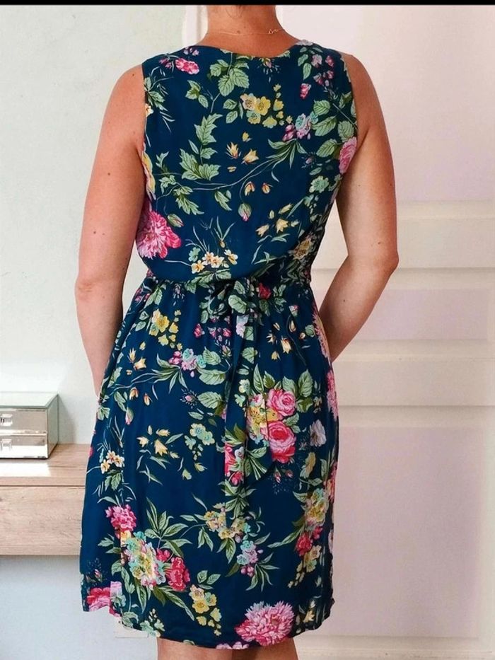 Robe Promod - Bleue fleurie - 38 - Excellent état - photo numéro 2