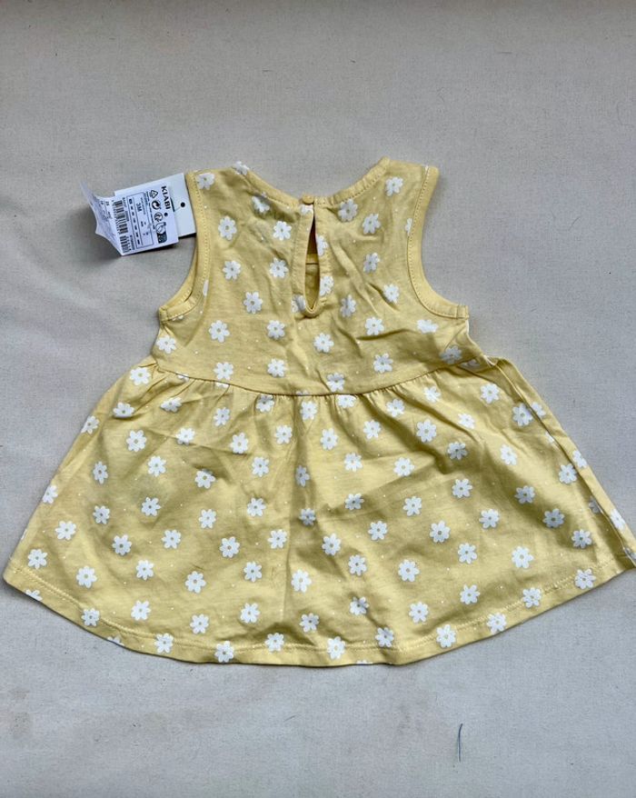 Robe bébé - photo numéro 2