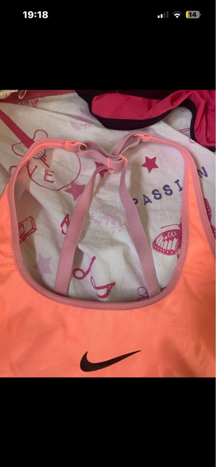 brassière de sport Nike - photo numéro 3