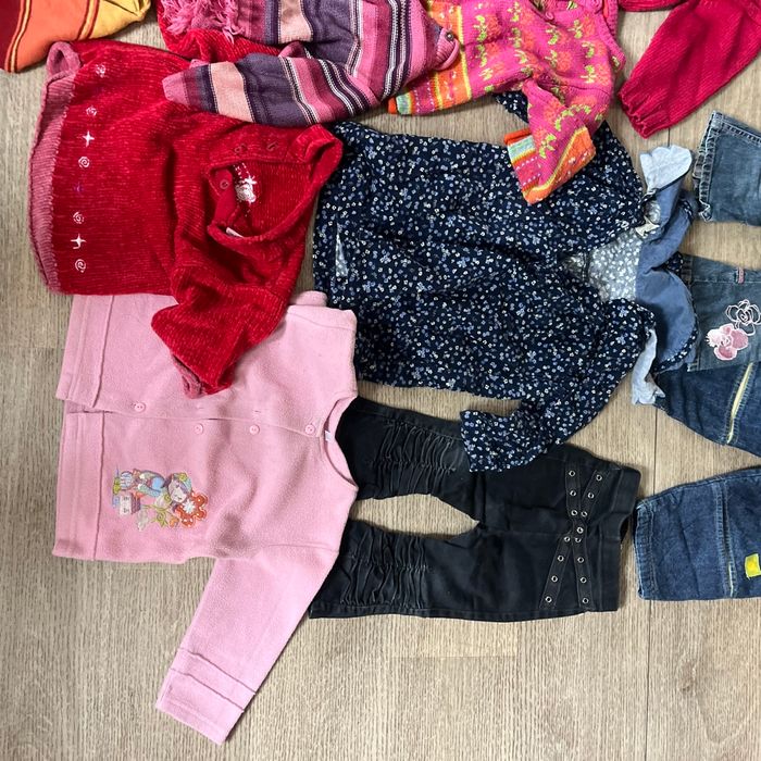 Lot bébé 18 mois - photo numéro 2