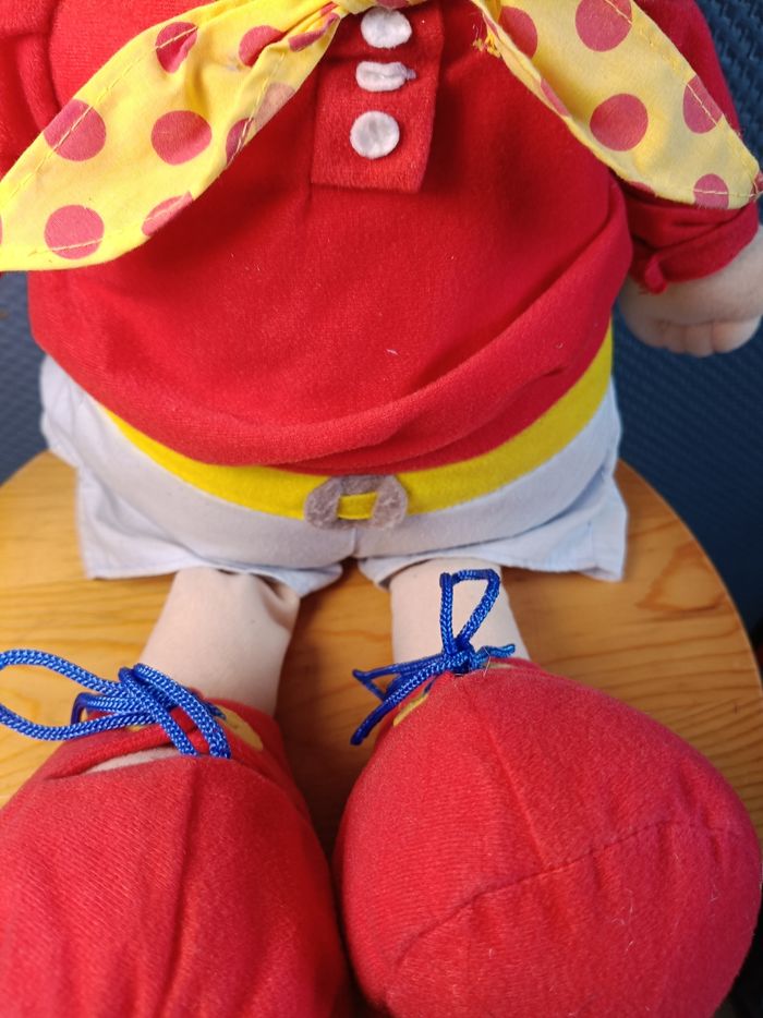 Peluche oui-oui de 55 cm ✨ - photo numéro 3