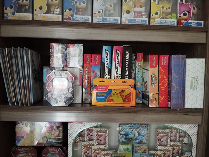 Collection pokémon Funko pop console PS5 tout doit disparaitre