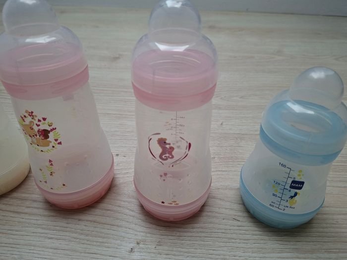 Lot biberons - photo numéro 4