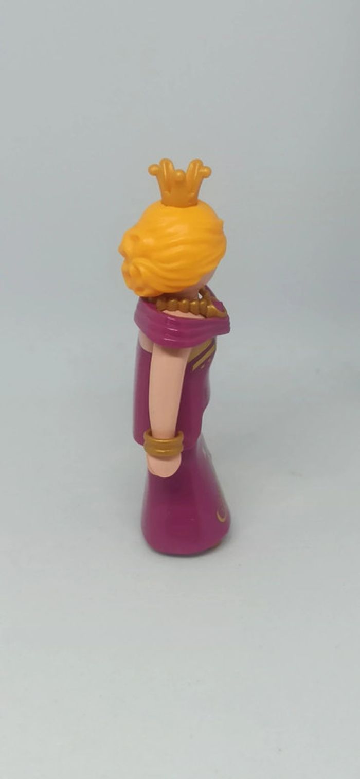 Femme princesse avec cheveux blonds et couronne playmobil - photo numéro 2