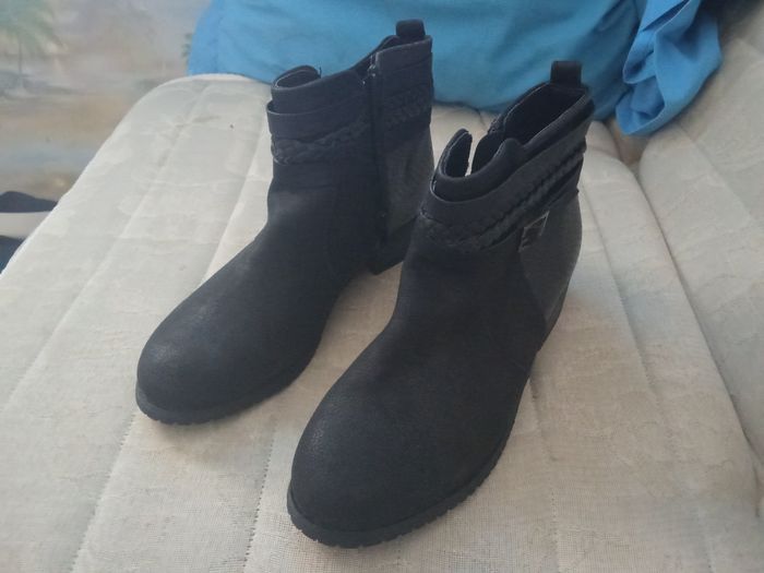 Chaussures T. 38