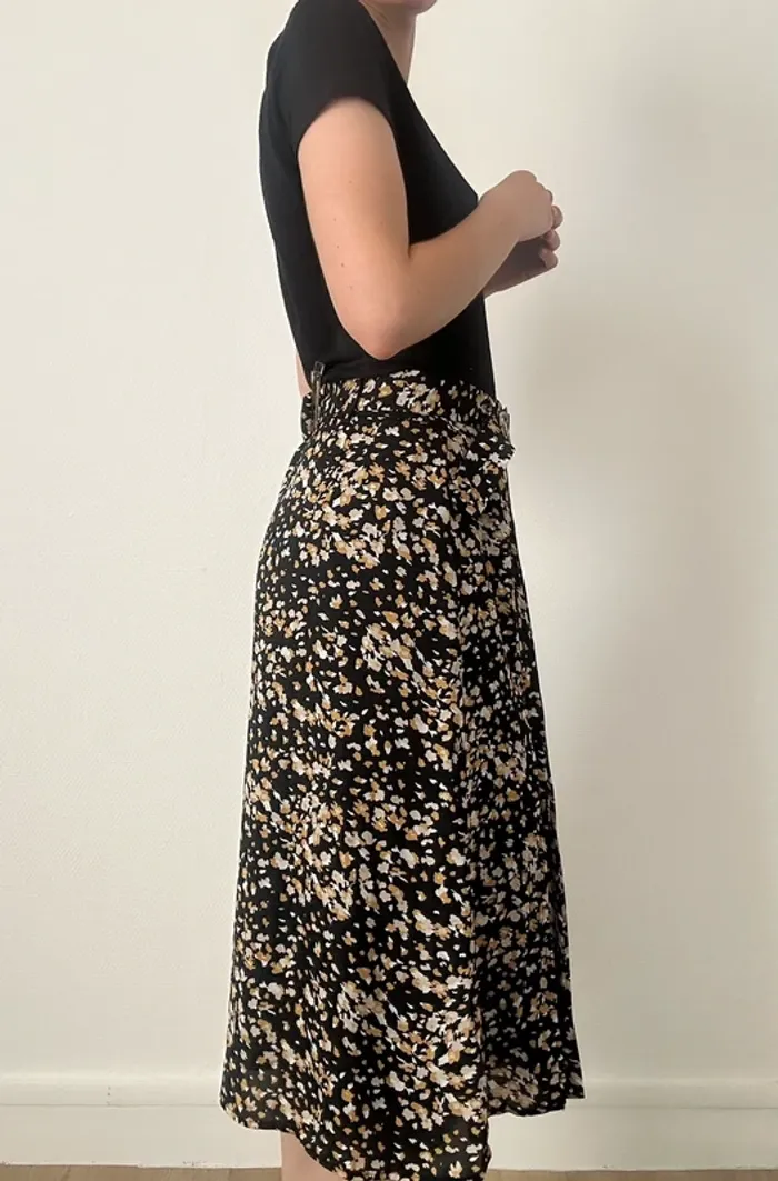 Jupe élégante taille haute - photo numéro 4