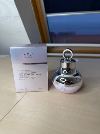 Crème contour des yeux électrique au caféine, 50 g