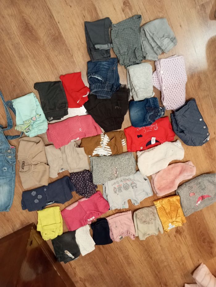 Lot vêtements bébé fille