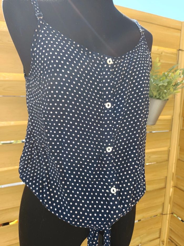 Top taille 2 - photo numéro 2