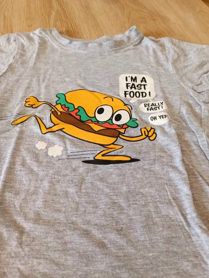 Tee-shirt - photo numéro 2