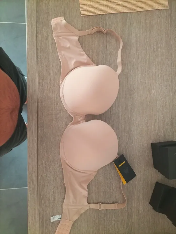 Soutien gorge neuf Wonderbra - photo numéro 2