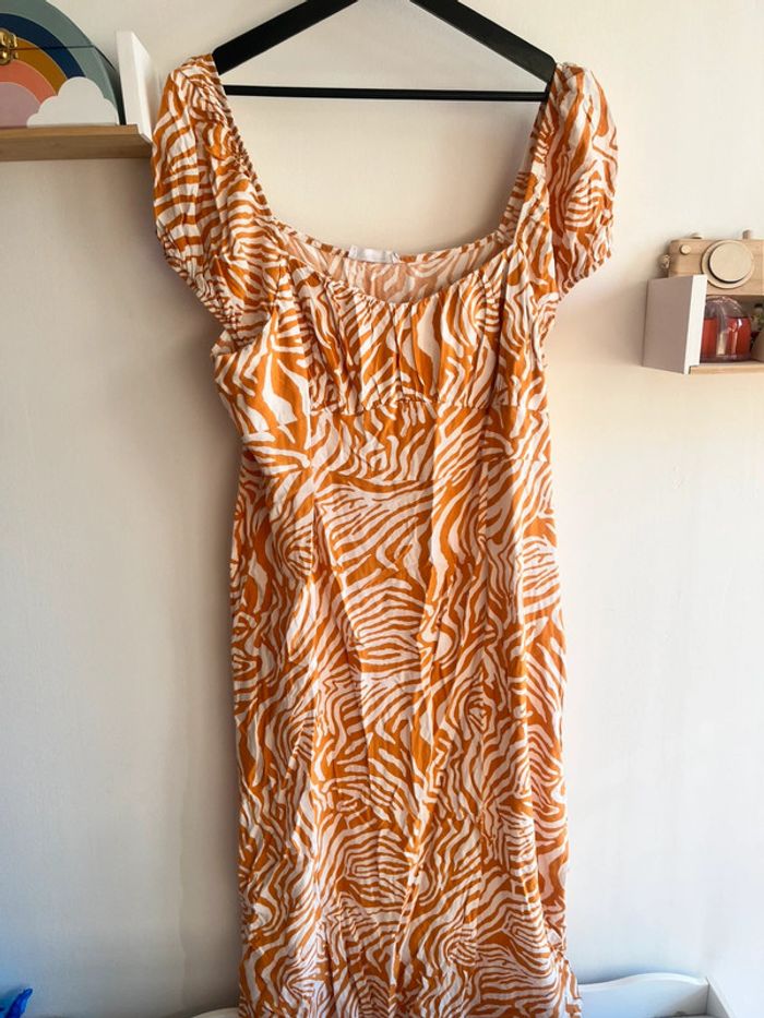 Robe longue zébrée orange femme épaules dénudées