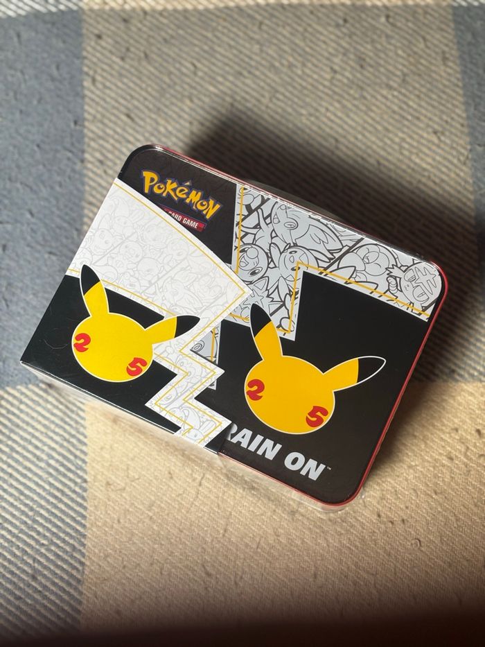 Valisette Pokémon célébrations 25 ans FR 🇫🇷 neuve - photo numéro 4