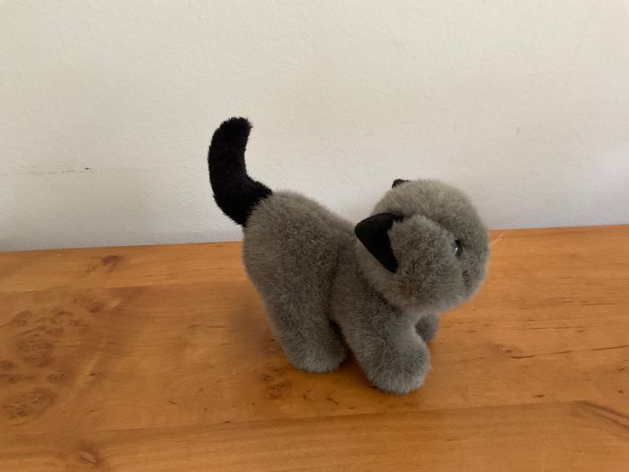 Petit chat peluche - photo numéro 2