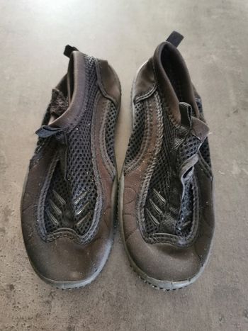 Chaussures d'eau pointure 34