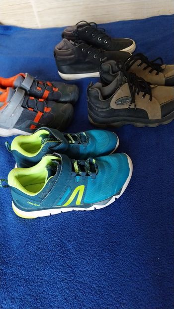 4 paires chaussures garçon 31