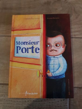 Livre monsieur porte