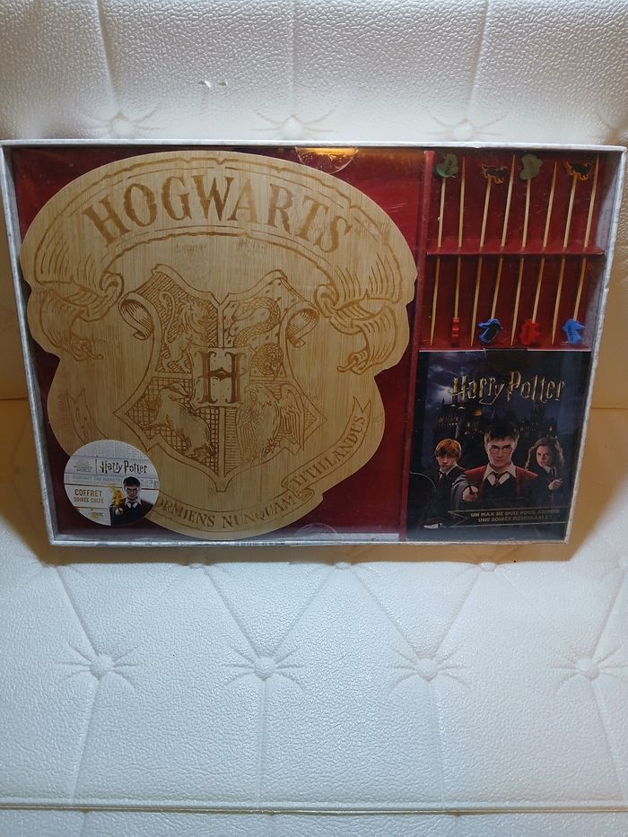 Coffret Harry Potter – Soirée Culte – Neuf sous blister – Planche + Pics + Cartes